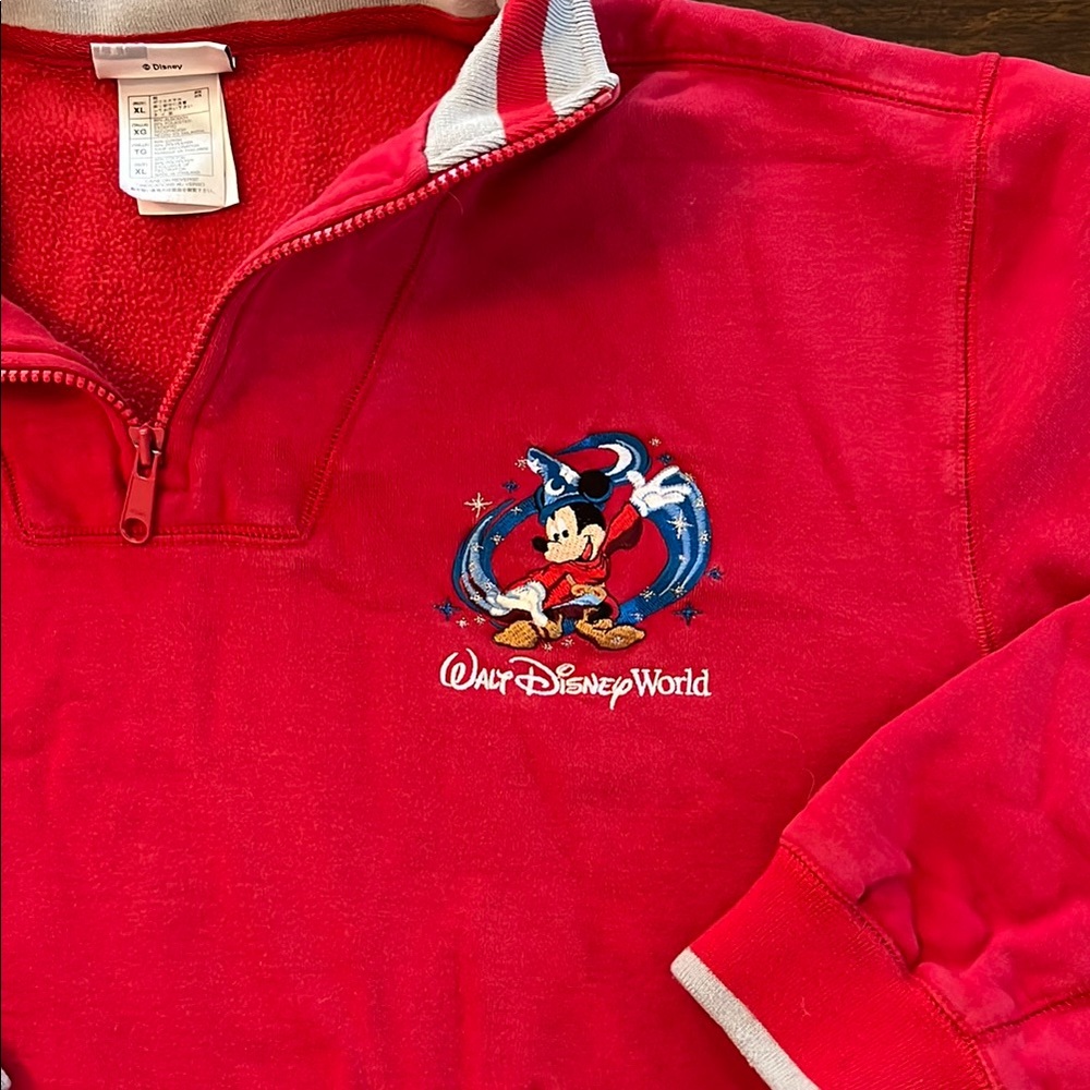 Vintage sorcerer Mickey mouse Red Walt Disney World Pullover